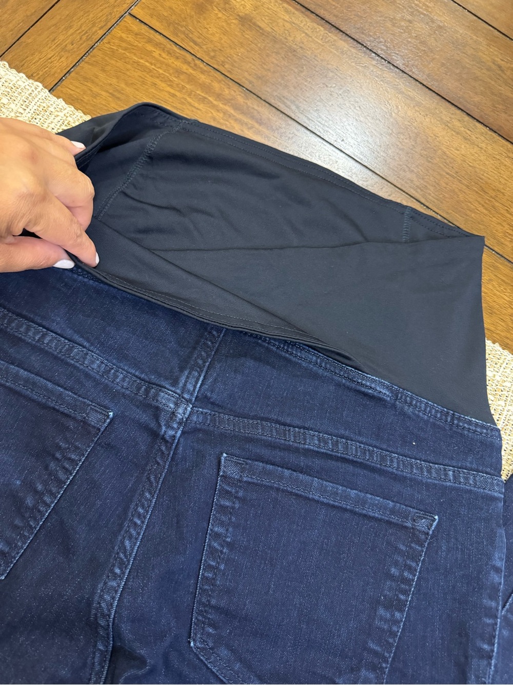 Isabel maternity by Ingrid Jeggings Size 10/30R Dark Wash Stretch Denim Like New - Picture 4 of 9